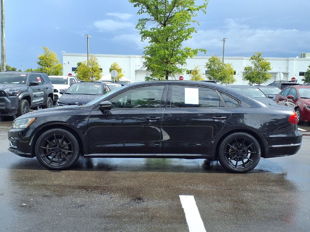 Used 2018 Volkswagen Passat 2.0T S FWD image 5