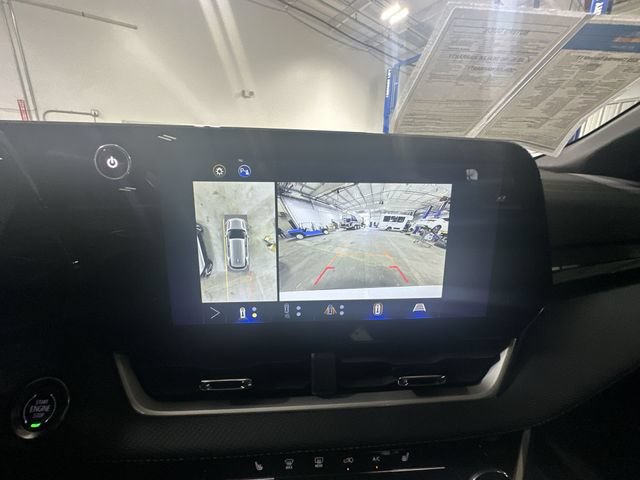 Used 2025 Chevrolet Equinox LT w/ Safety and Technology Package FWD image 29