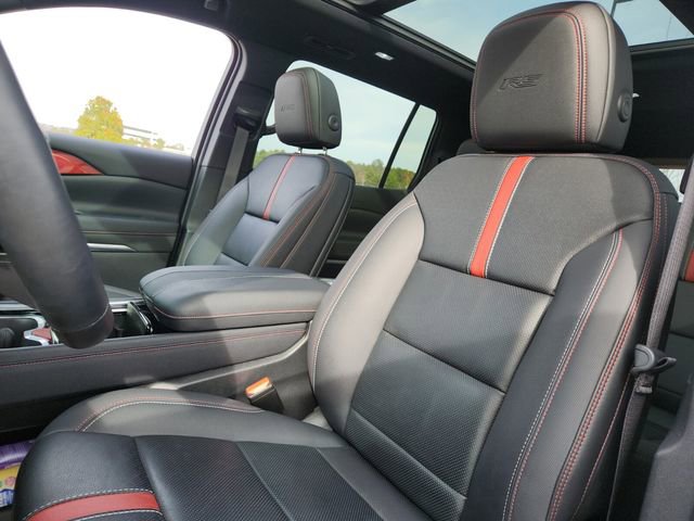 Used 2024 Chevrolet Traverse RS image 9