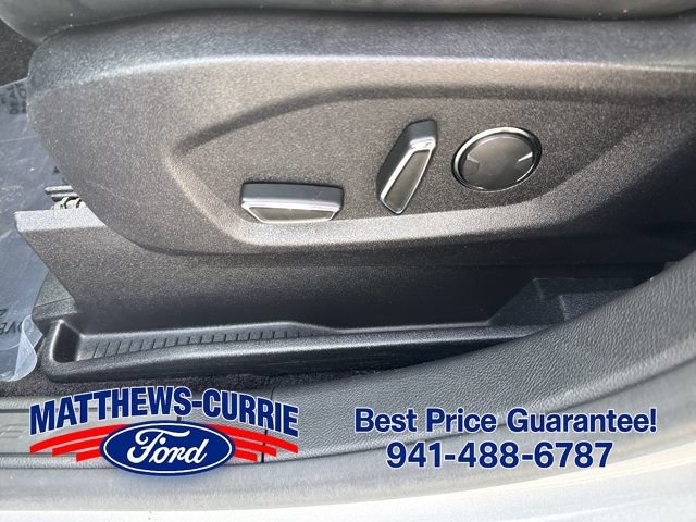 Used 2015 Ford Edge SEL w/ Equipment Group 201A FWD image 10