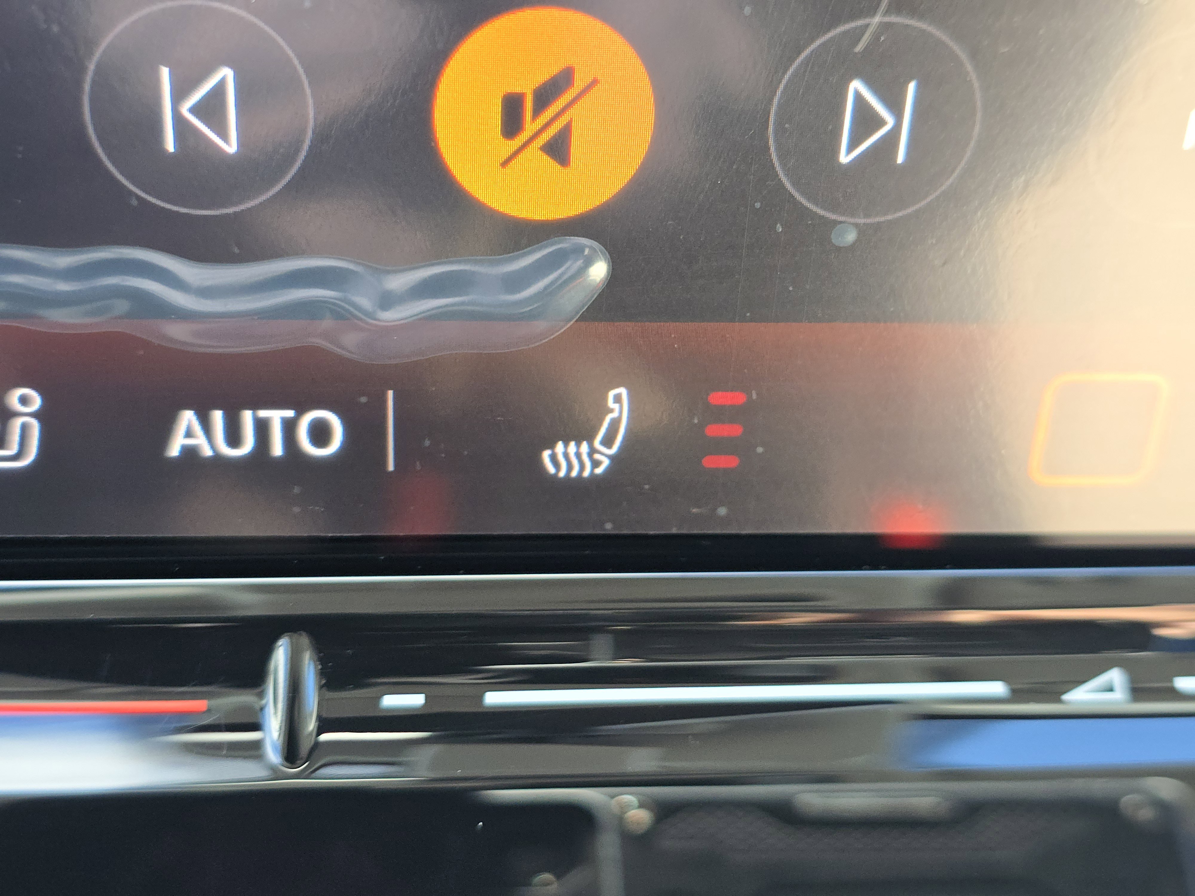 New 2026 Volkswagen Tiguan SE image 10