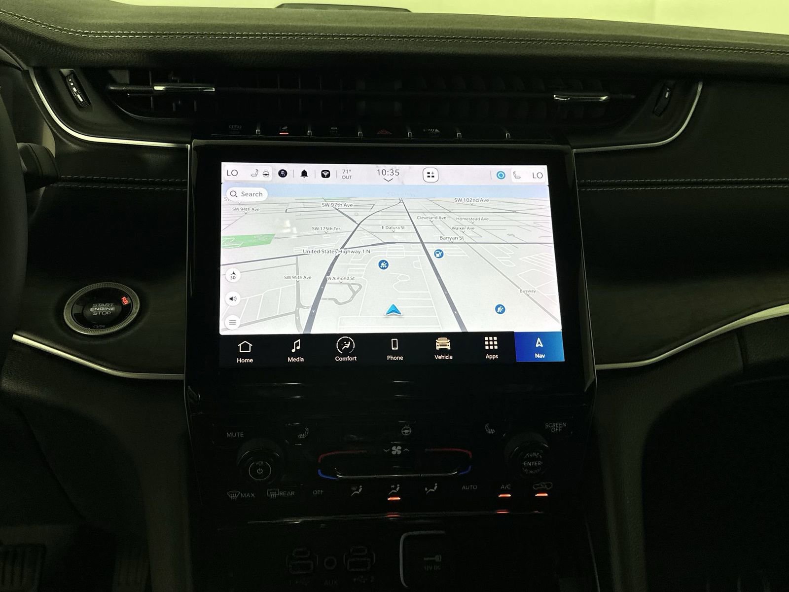 Used 2024 Jeep Grand Cherokee Limited 4xe image 21