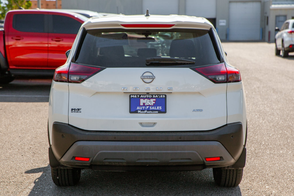 Used 2023 Nissan Rogue S AWD/4WD image 7