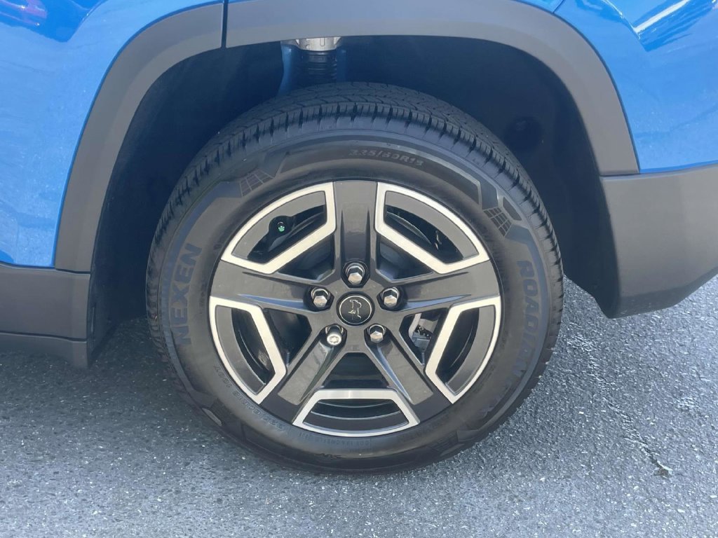 New 2026 Jeep Cherokee Laredo AWD/4WD image 12
