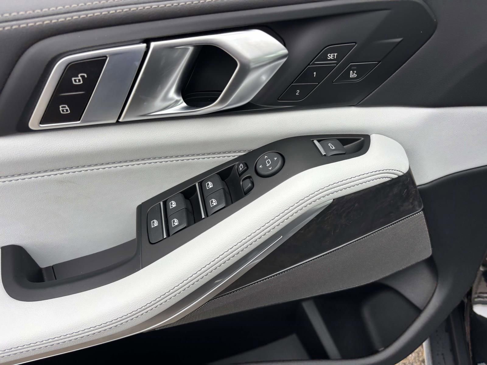 New 2026 BMW X5 xDrive40i AWD/4WD image 13