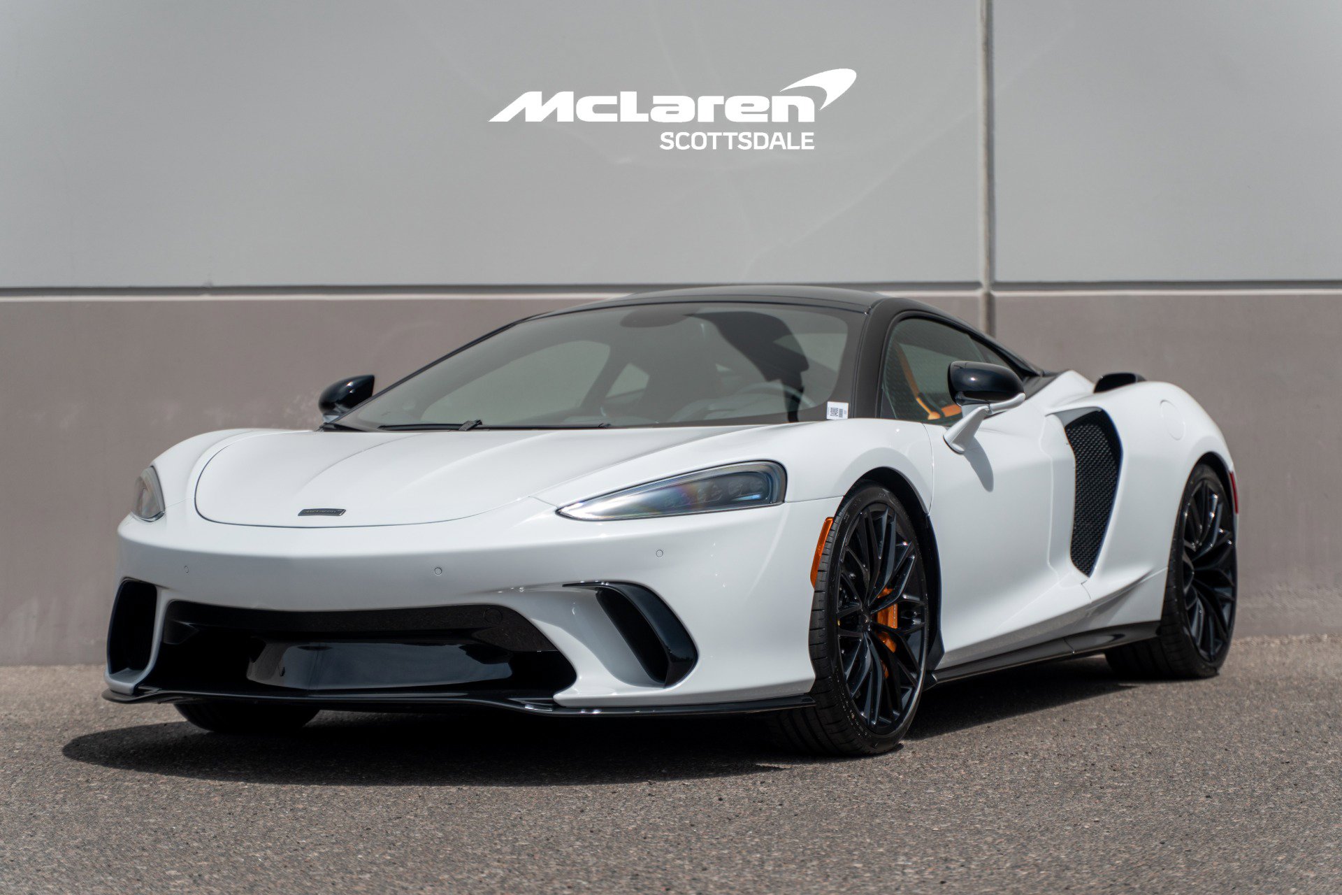 New 2026 McLaren GTS RWD image 3