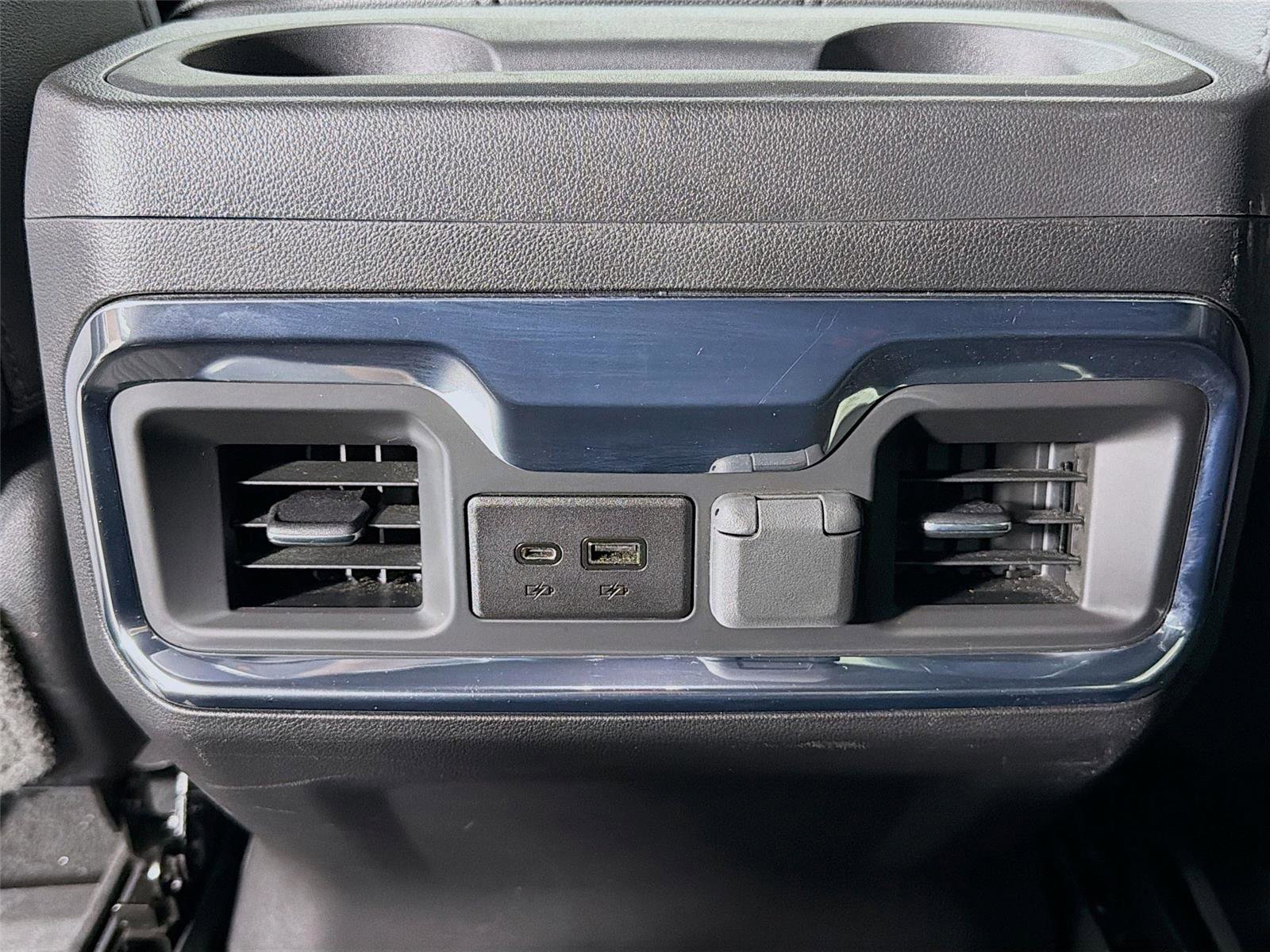 Used 2022 GMC Sierra 1500 AT4 w/ AT4 Preferred Package image 26