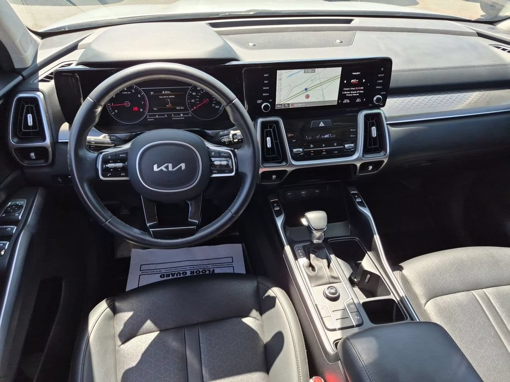 Used 2022 Kia Sorento S FWD image 20