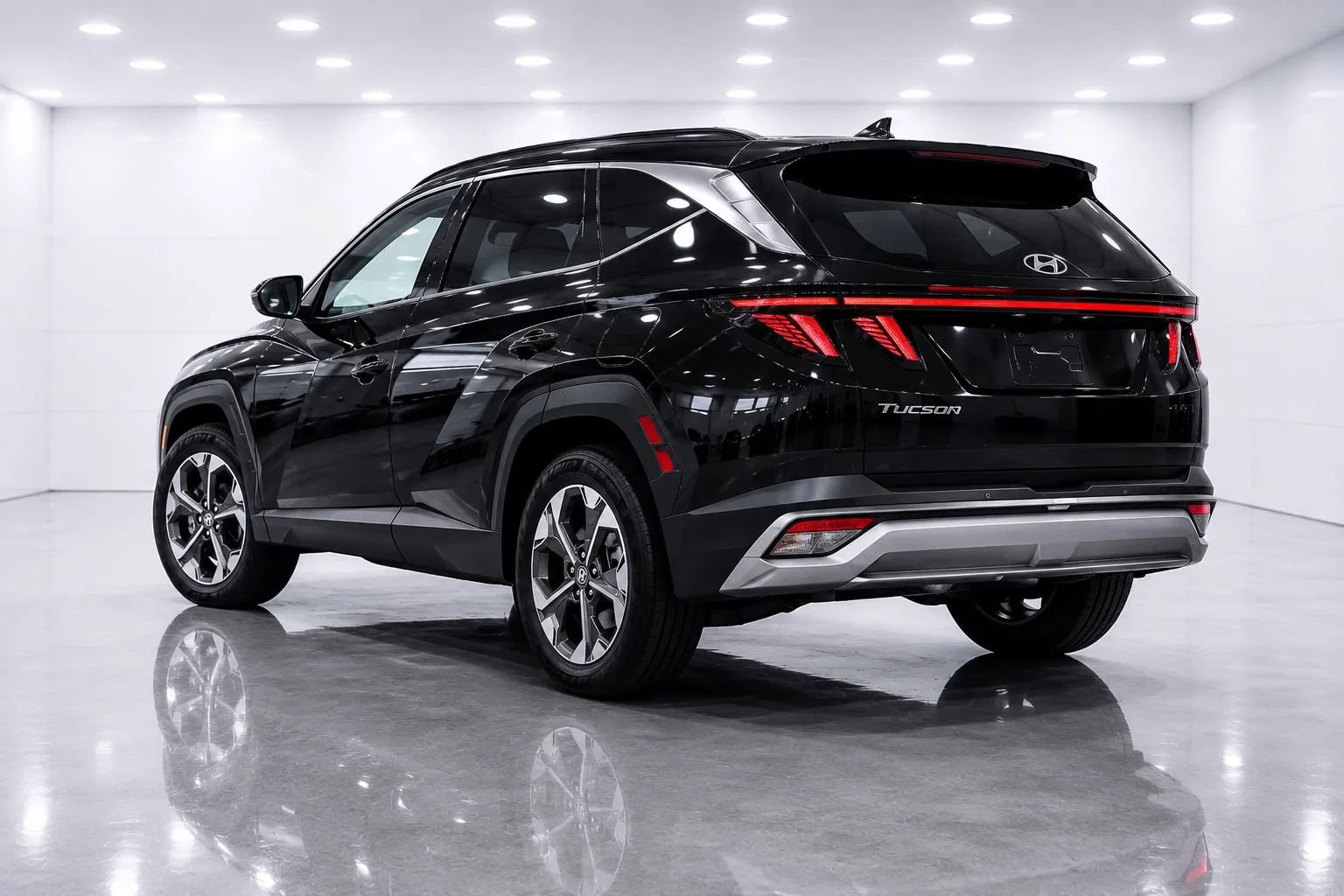Used 2026 Hyundai Tucson SEL FWD image 3