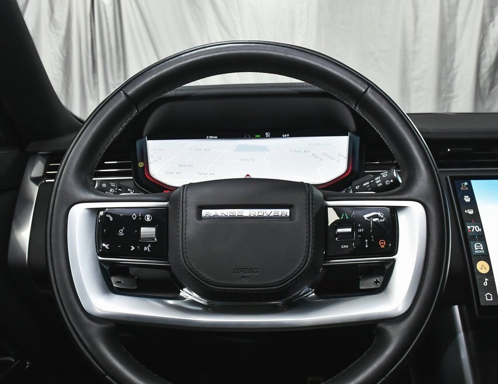 Used 2025 Land Rover Range Rover SE AWD/4WD image 42