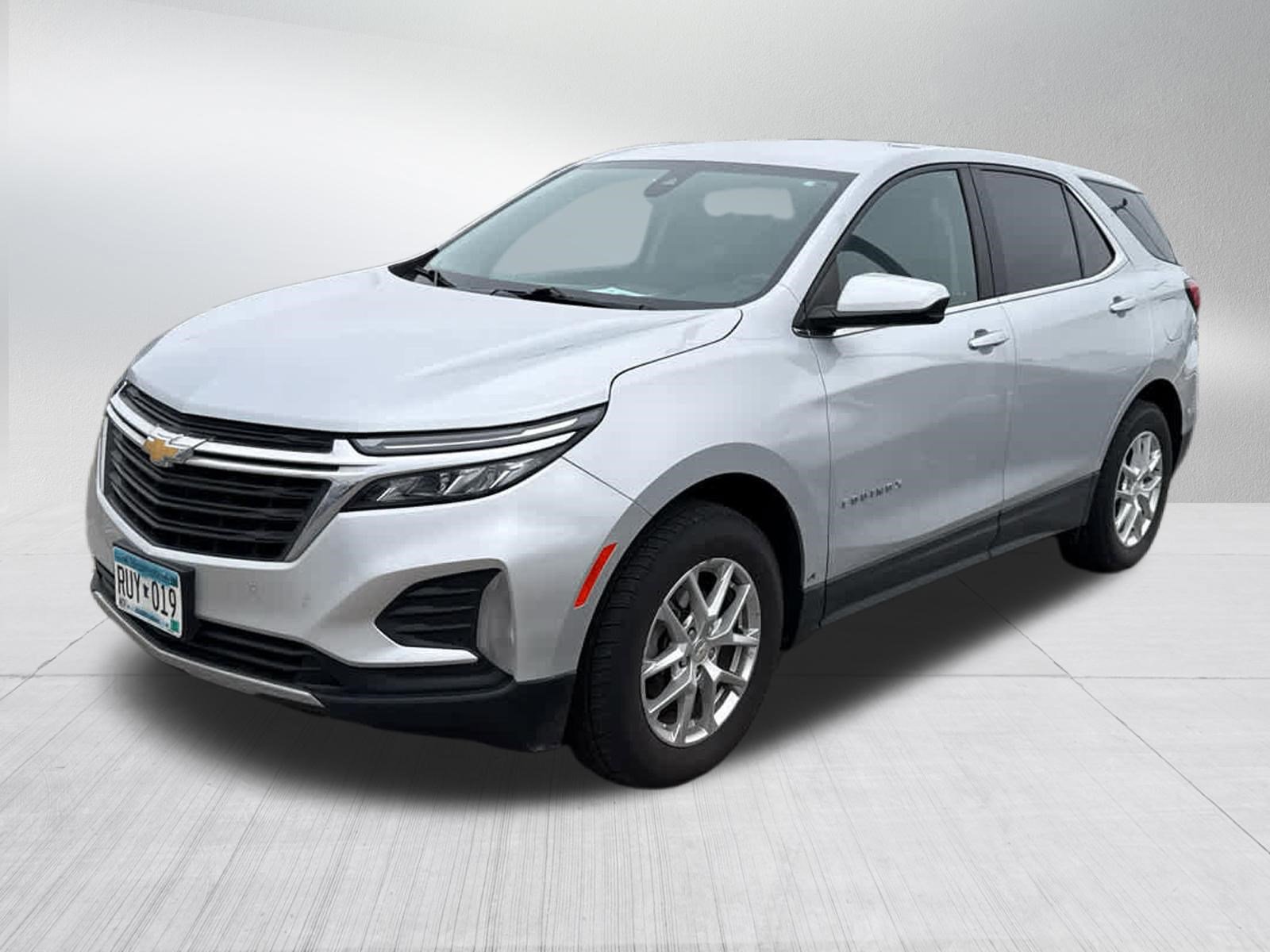 Used 2022 Chevrolet Equinox LT image 3