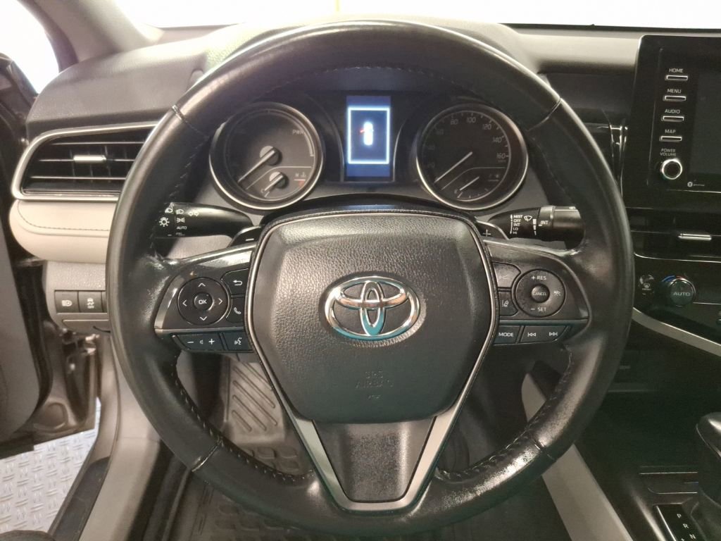 Used 2024 Toyota Camry SE FWD image 20