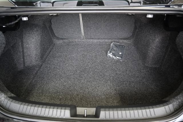 Used 2025 Volkswagen Jetta S image 27