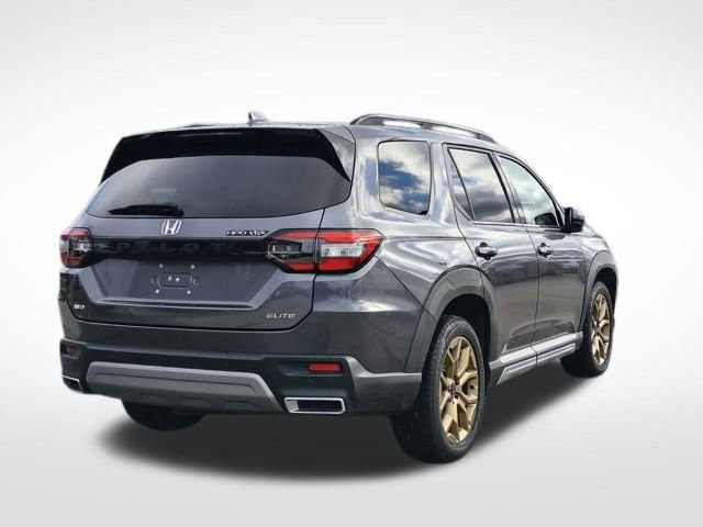 Used 2023 Honda Pilot Elite image 10