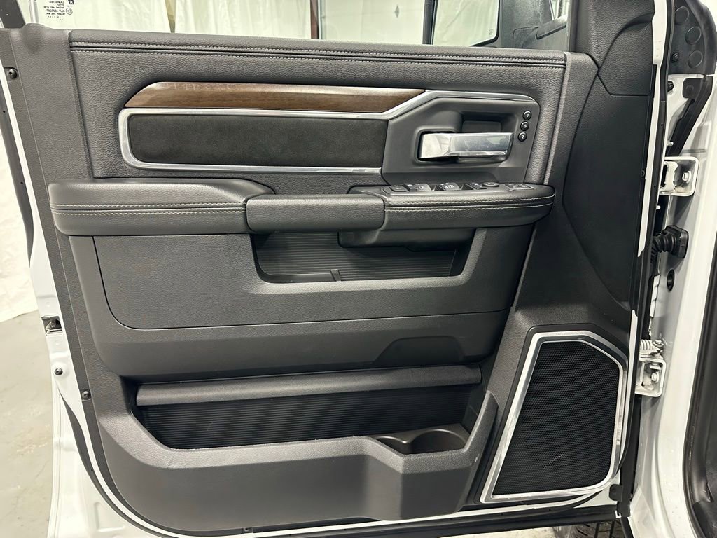 Used 2024 RAM 3500 Laramie image 8