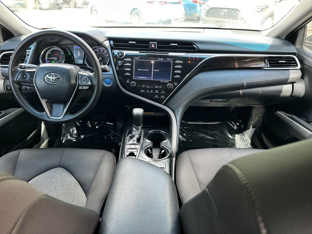 Used 2018 Toyota Camry LE w/ Audio Package FWD image 11