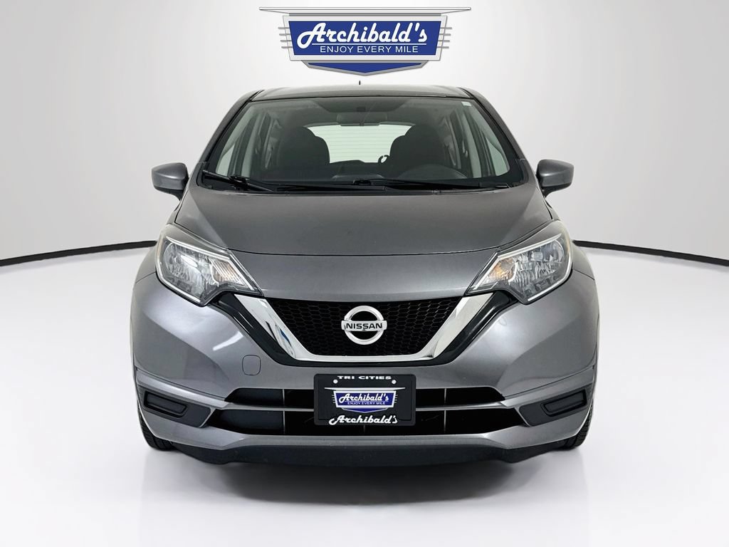 Used 2017 Nissan Versa Note SV FWD image 2