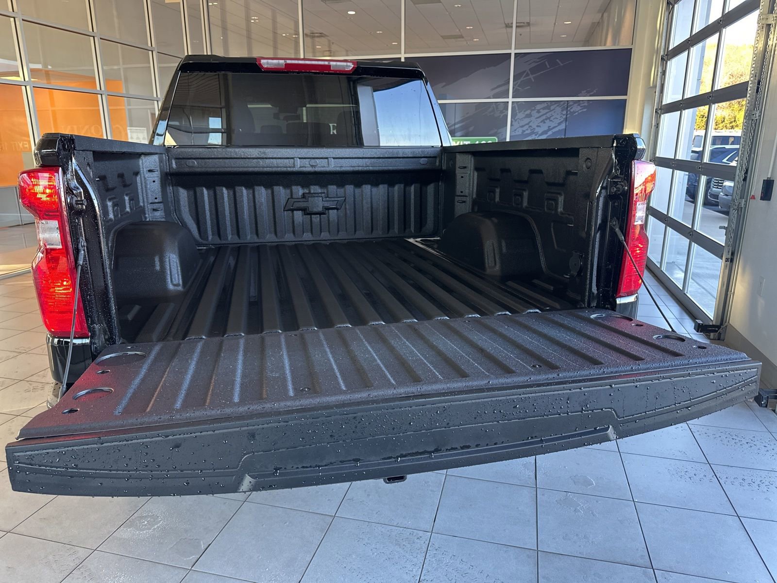 New 2026 Chevrolet Silverado 1500 Custom Trail Boss w/ Turbomax Blackout Package image 11