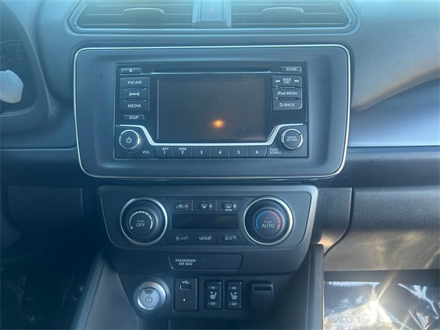 Used 2018 Nissan Leaf S w/ S Charge Package image 21