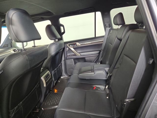Certified 2020 Lexus GX 460 Luxury w/ Accessory Package AWD/4WD image 18