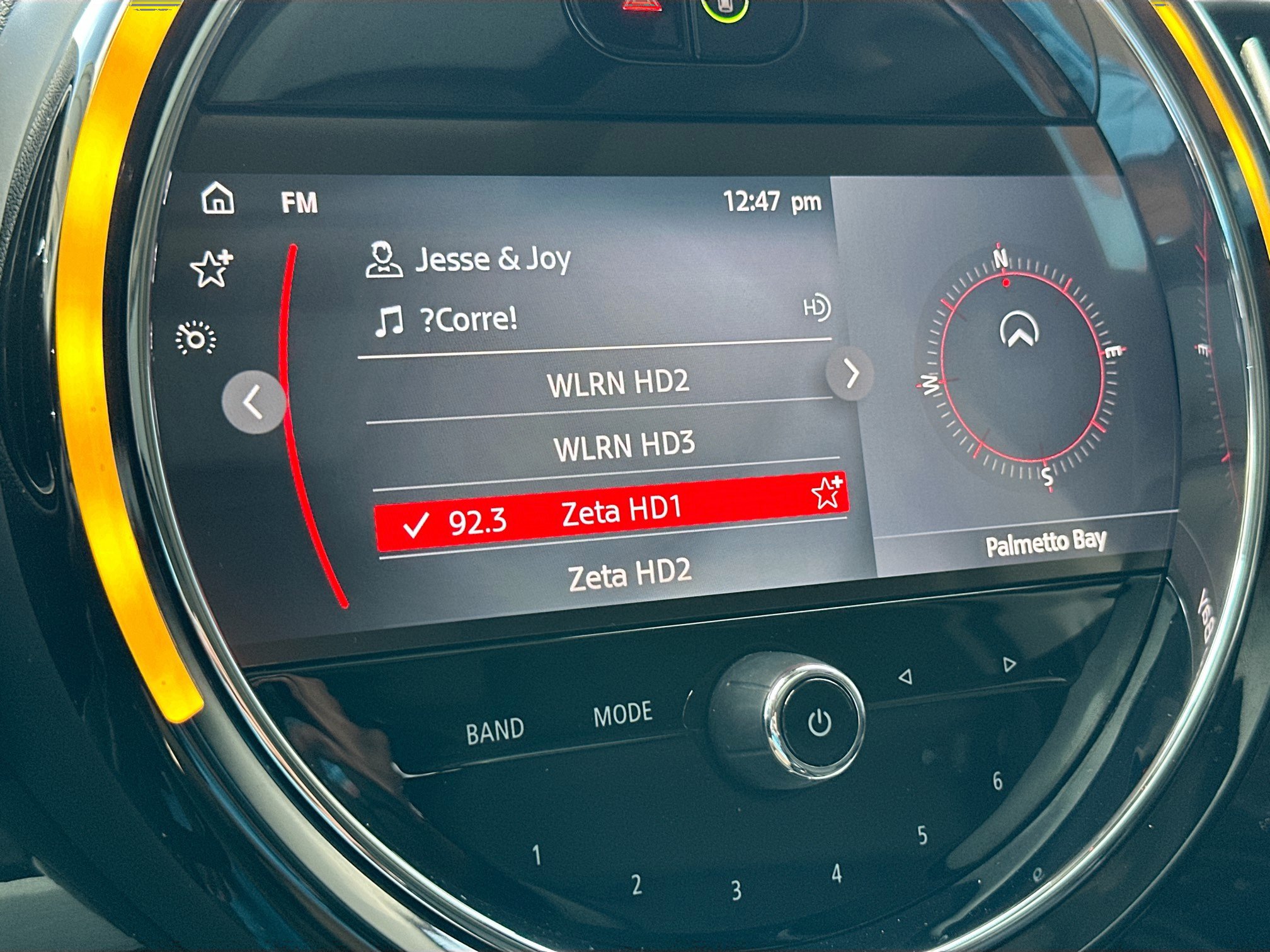 Used 2024 MINI Cooper Countryman S w/ Premium Package FWD image 15