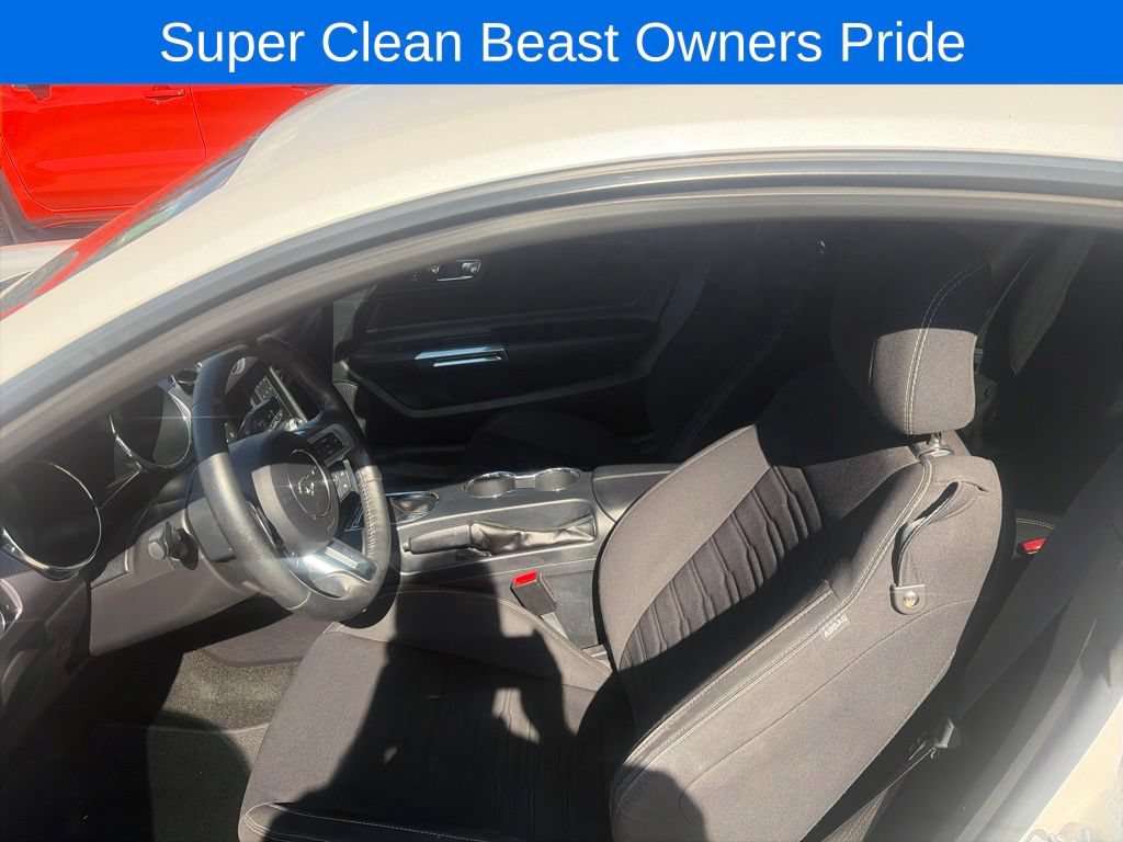 Used 2017 Ford Mustang GT RWD image 20