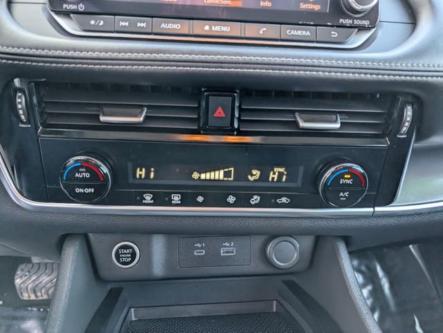 Used 2022 Nissan Rogue SV image 17