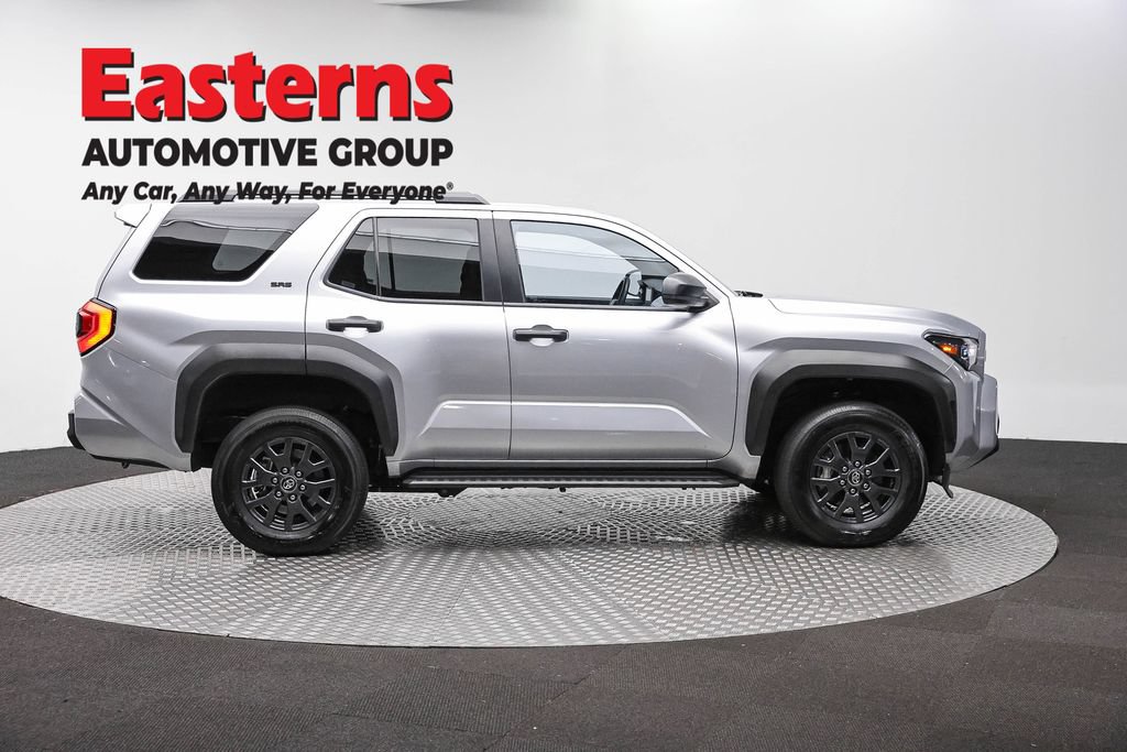 Used 2025 Toyota 4Runner SR5 AWD/4WD image 6