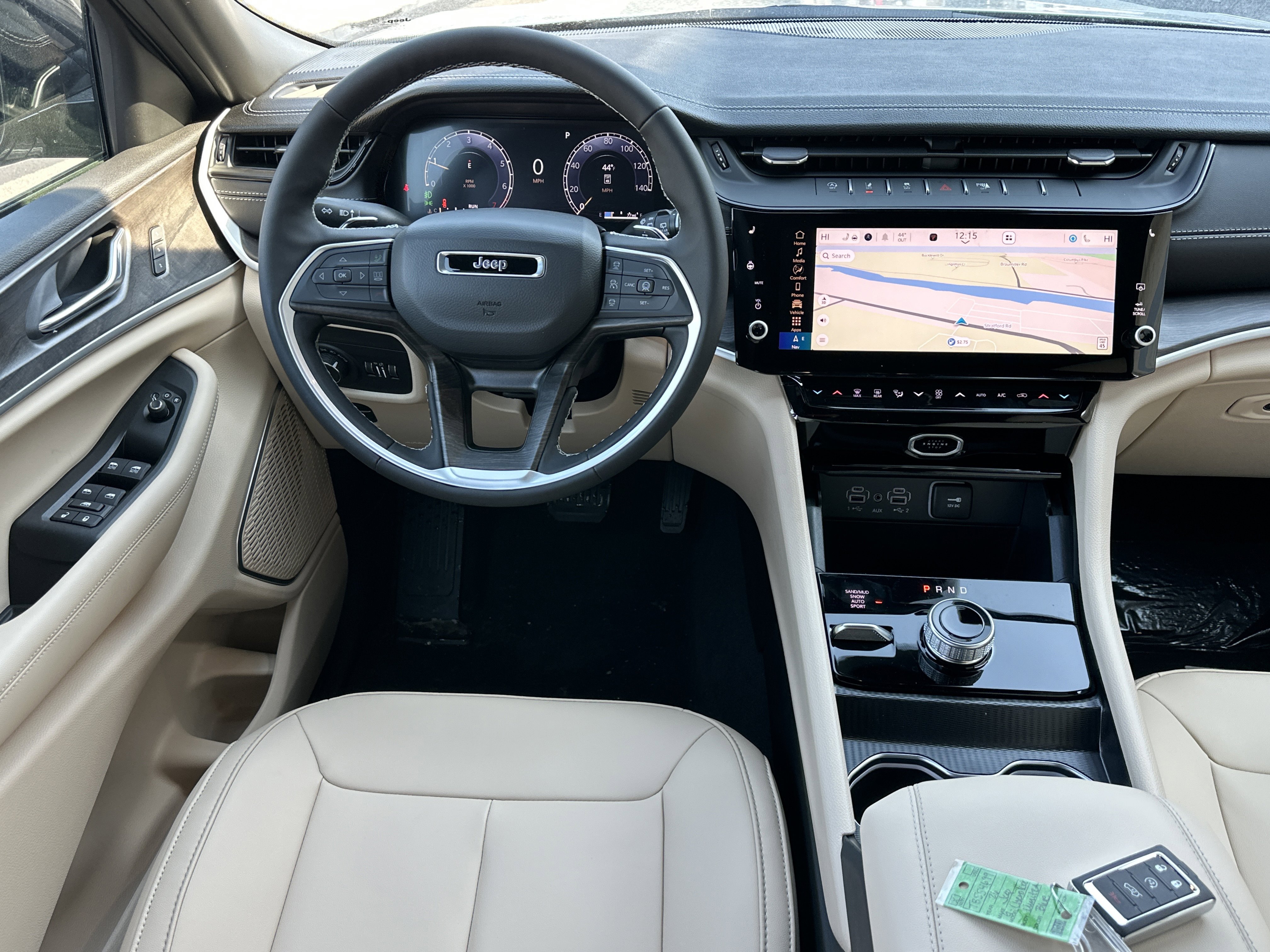 New 2026 Jeep Grand Cherokee Limited w/ Limited Altitude Package image 33