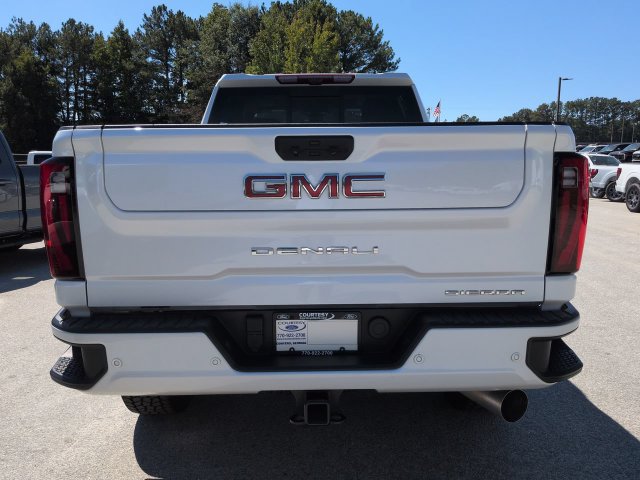 Used 2025 GMC Sierra 2500 Denali w/ Denali Reserve Package AWD/4WD image 6