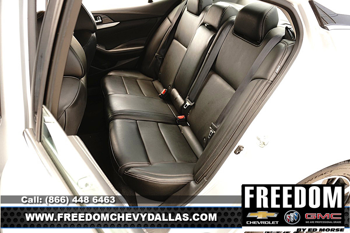 Used 2022 Nissan Maxima SV w/ Floor Mat Group FWD image 10