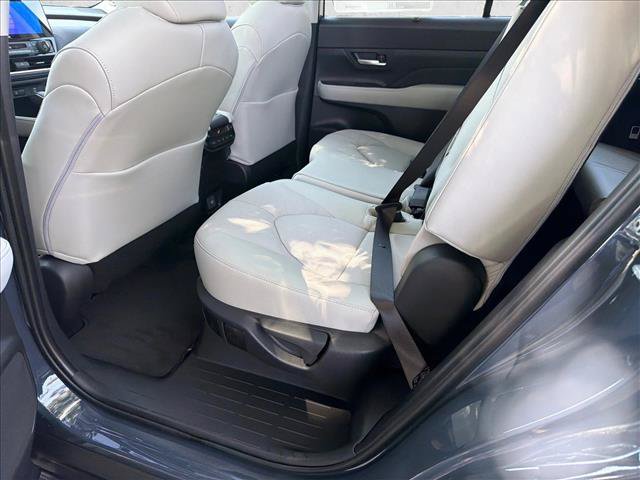 Used 2026 Toyota Grand Highlander FWD image 21
