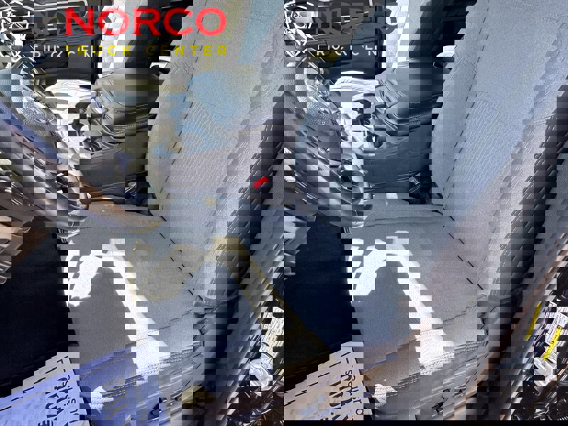 Used 2024 RAM 3500 Big Horn image 23