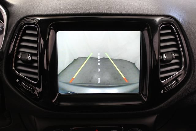 Used 2017 Jeep Compass Limited w/ Navigation Group AWD/4WD image 26