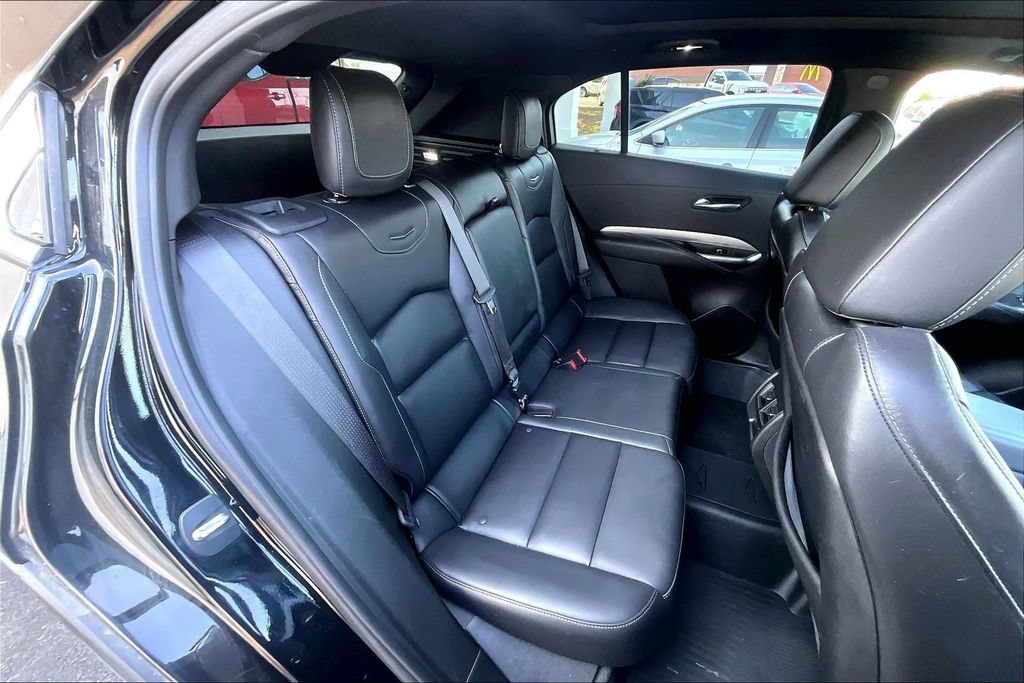 Used 2021 Cadillac XT4 Premium Luxury w/ Cold Weather Package AWD/4WD image 36