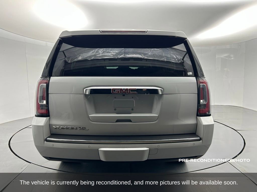 Used 2020 GMC Yukon XL Denali w/ Open Road Package image 4