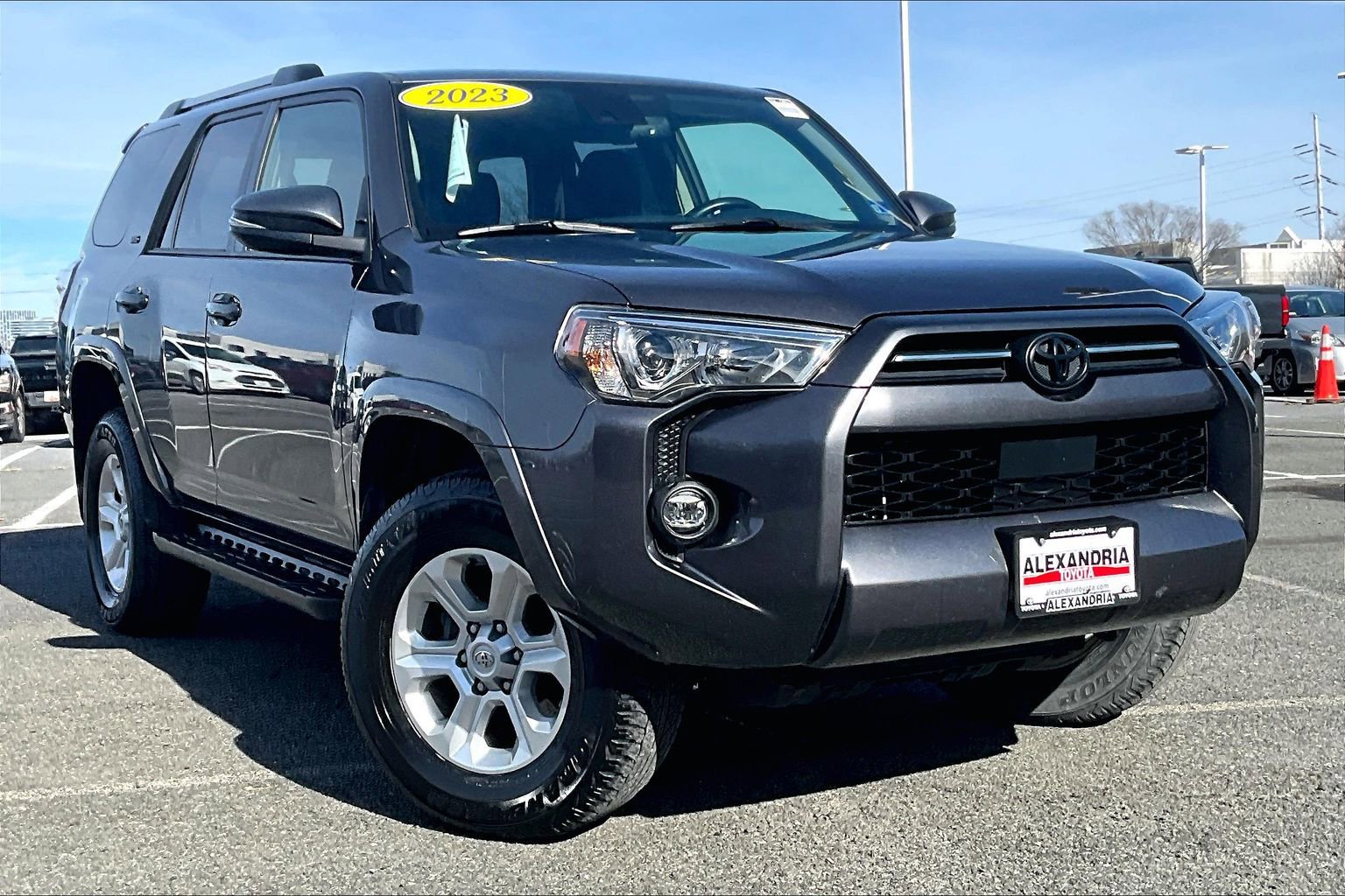 Used 2023 Toyota 4Runner SR5 Premium image 2