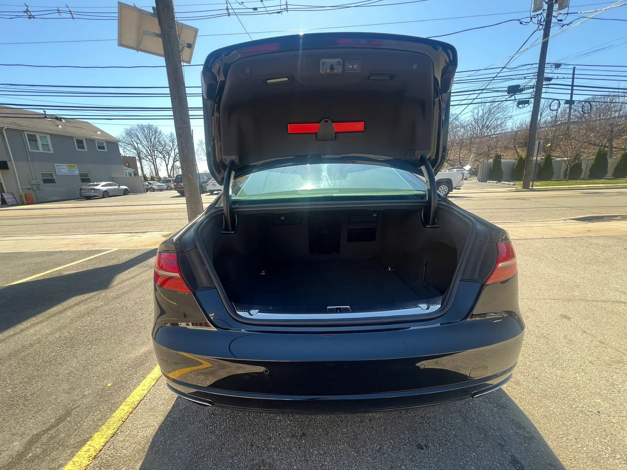 Used 2016 Audi A8 L 4.0T image 9