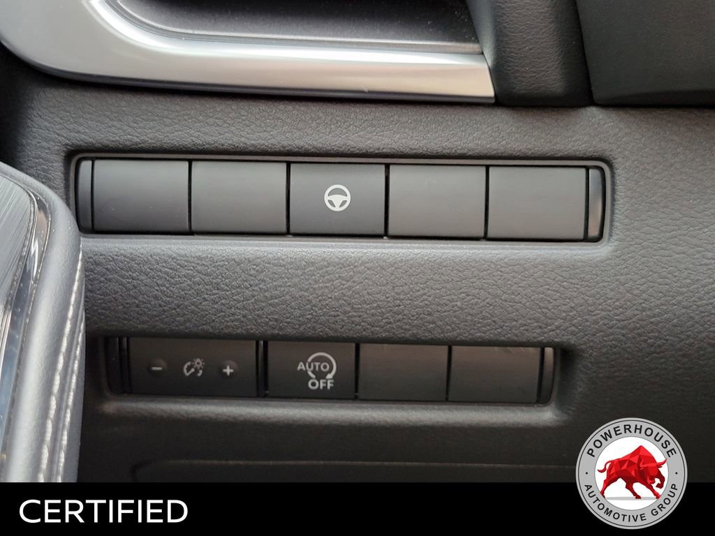 Used 2023 Nissan Rogue SV image 26