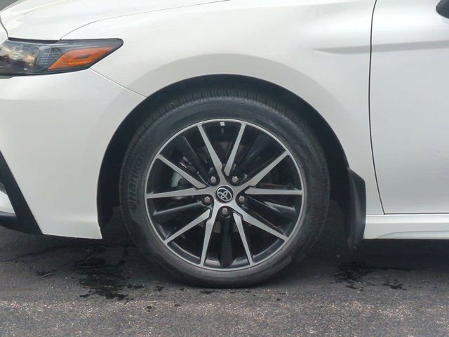 Used 2023 Toyota Camry SE AWD/4WD image 7