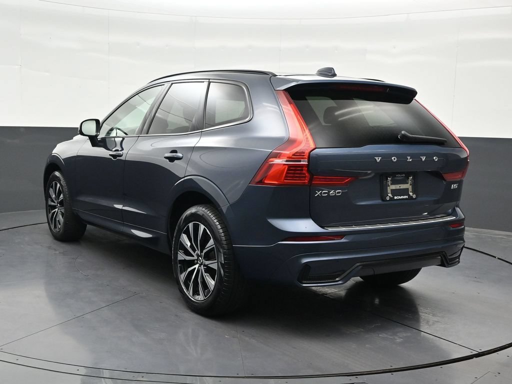Certified 2024 Volvo XC60 B5 Core w/ Protection Package Premier AWD/4WD image 3