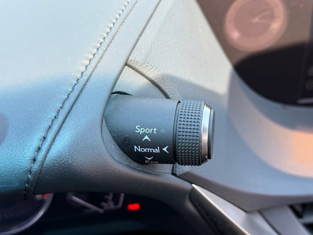 Used 2021 Lexus ES 250 w/ Premium Package AWD/4WD image 30