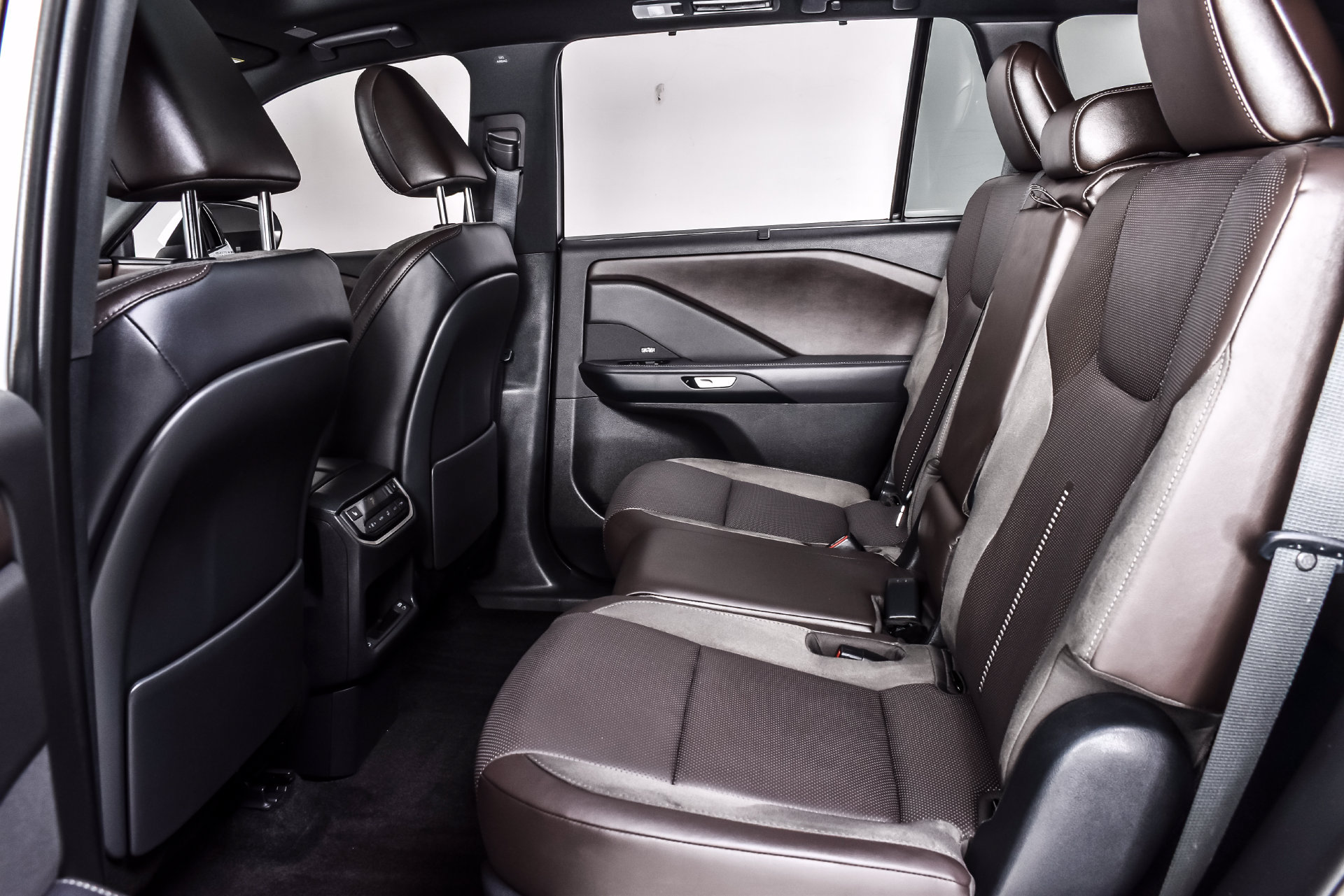 Used 2025 Lexus TX 350 AWD w/ Technology Package image 19