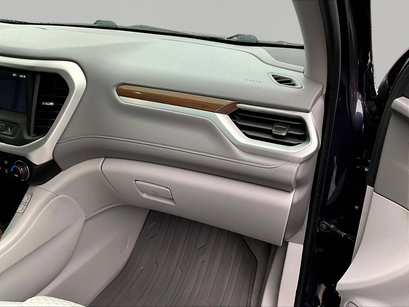 Used 2018 GMC Acadia SLE w/ Driver Alert Package I FWD image 27