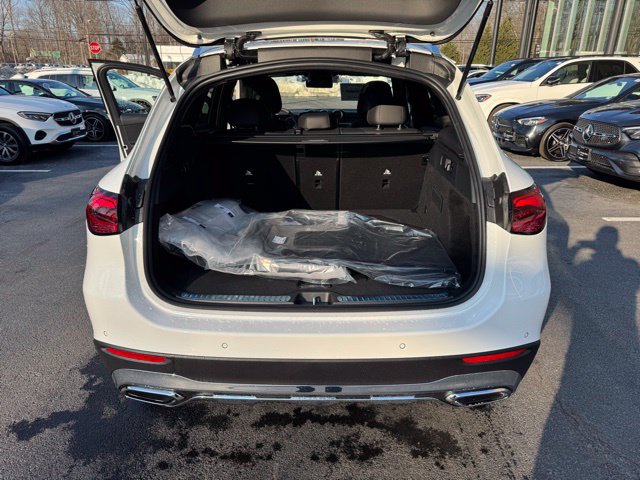 Used 2026 Mercedes-Benz GLC 300 4MATIC image 11