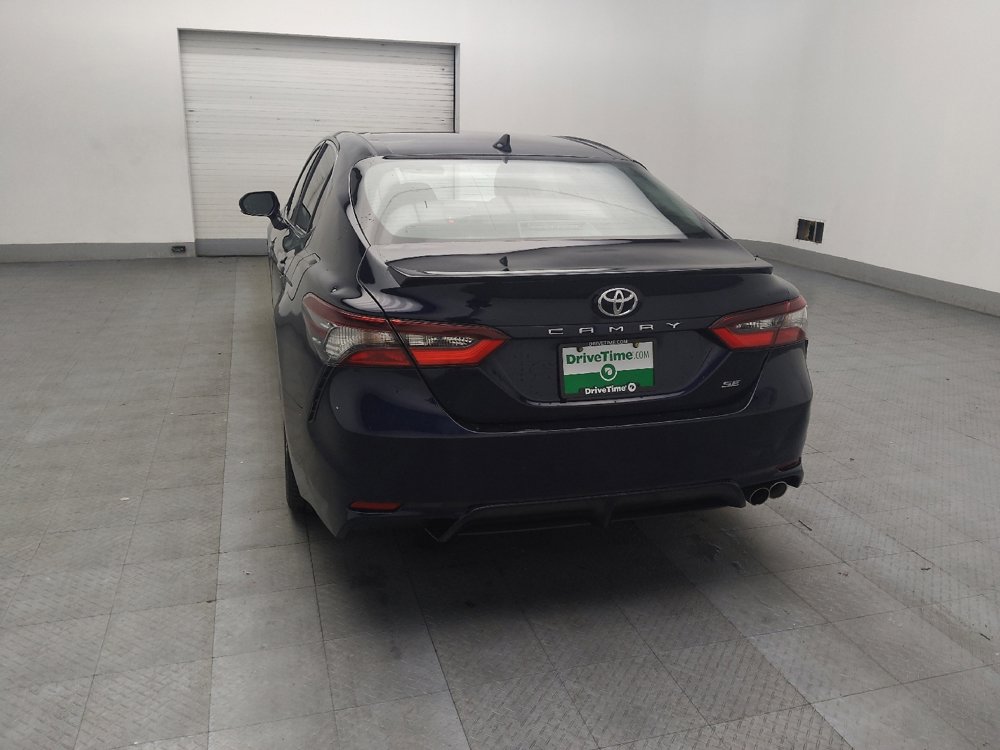 Used 2022 Toyota Camry SE image 6