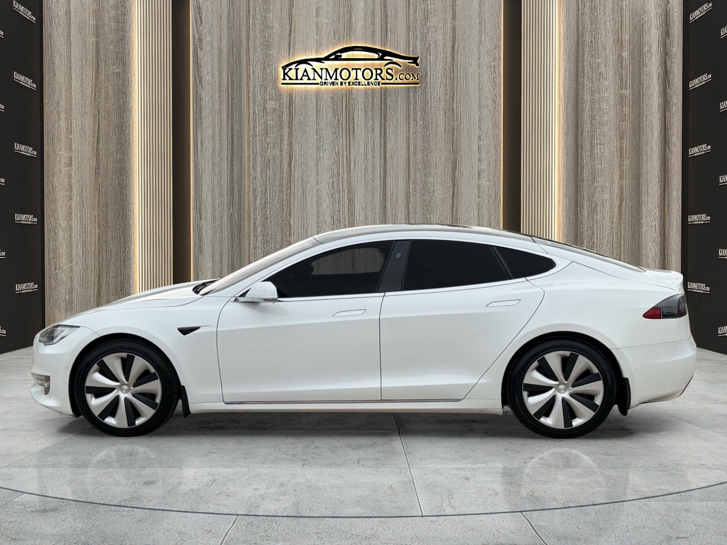 Used 2021 Tesla Model S Long Range Plus image 7