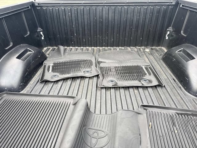 Used 2022 Toyota Tundra SR5 w/ Convenience Package RWD image 13
