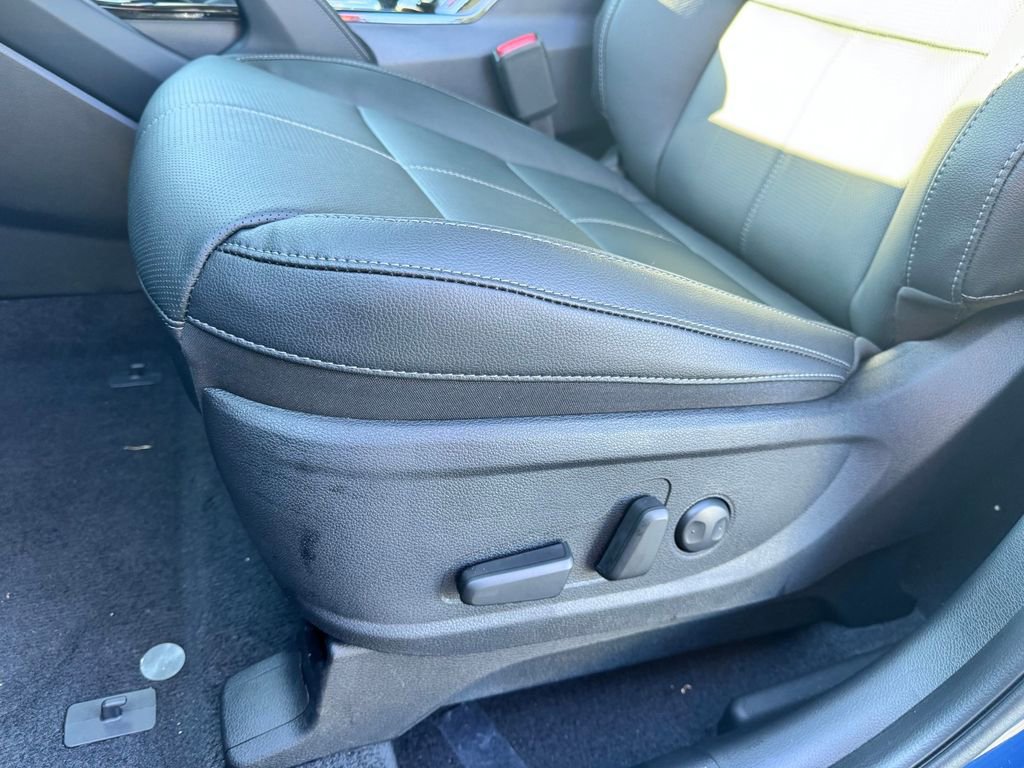 New 2025 Kia Telluride EX w/ EX Captain's Chair Package image 24