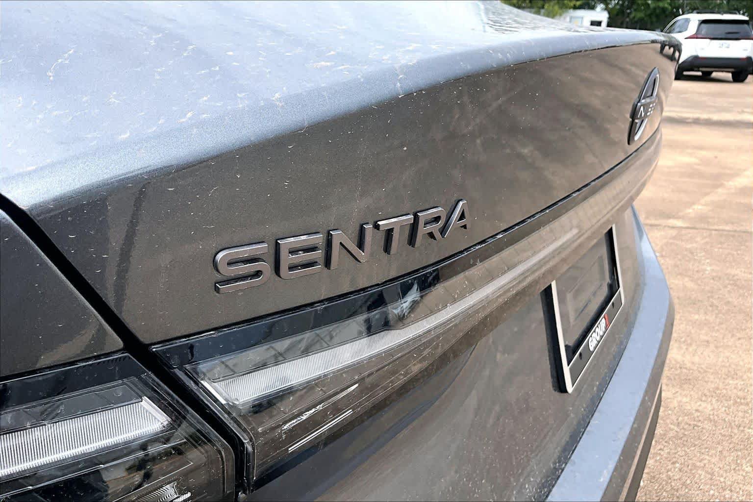 New 2027 Nissan Sentra SV FWD image 8